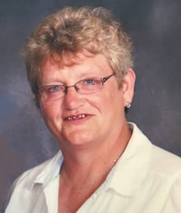 HAMILTON, Kathy Elizabeth (nee Shaw)