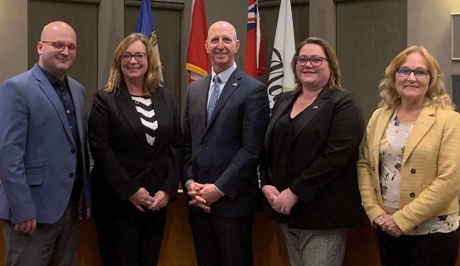 Lori Woodham returns to Mapleton council