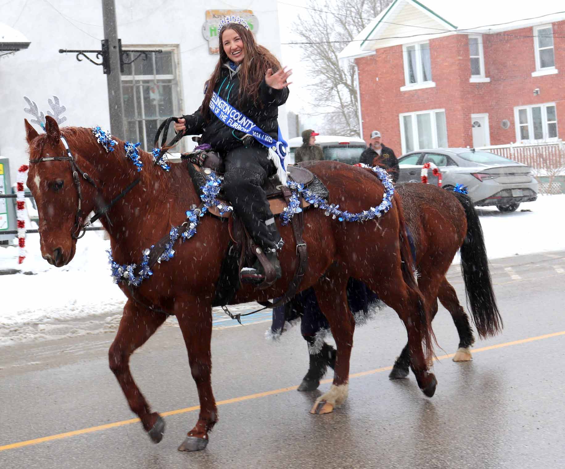 Moorefield welcomes Santa Claus to town with annual parade