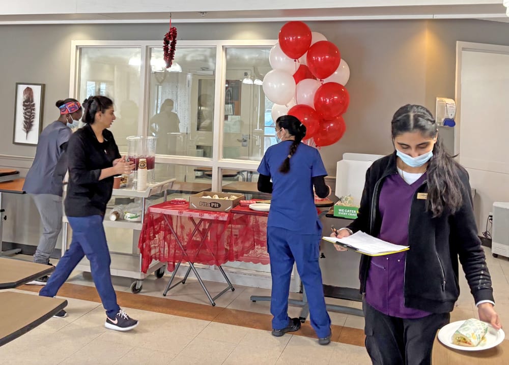 Caressant Care staff recognized for year without outbreak