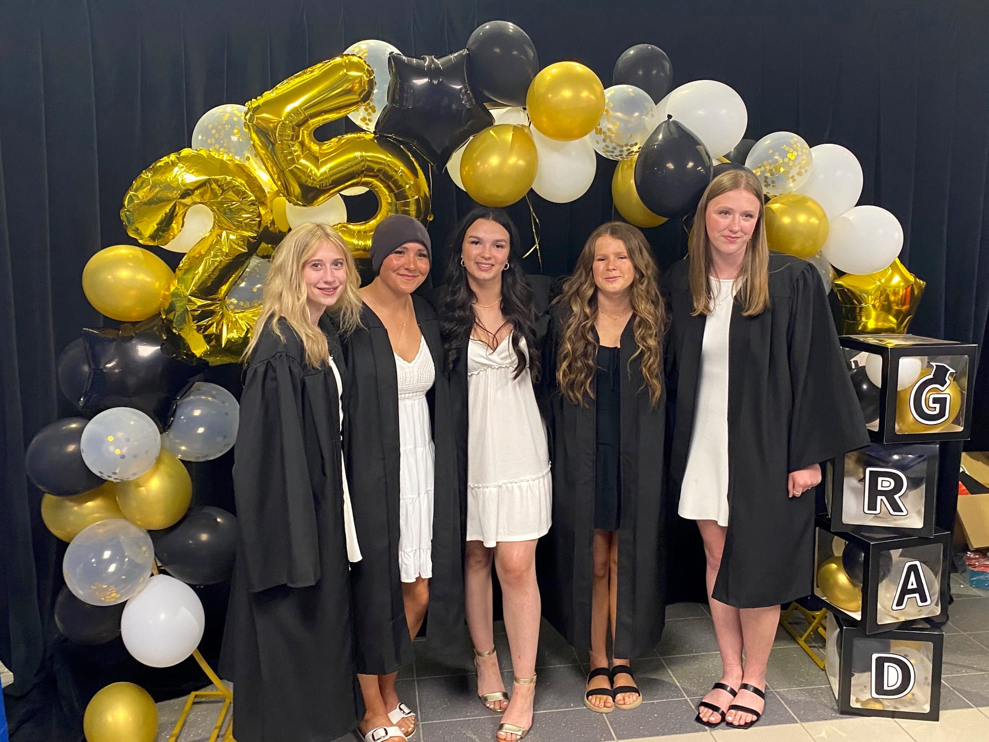 Wellington Heights celebrates class of 2025 at commencement