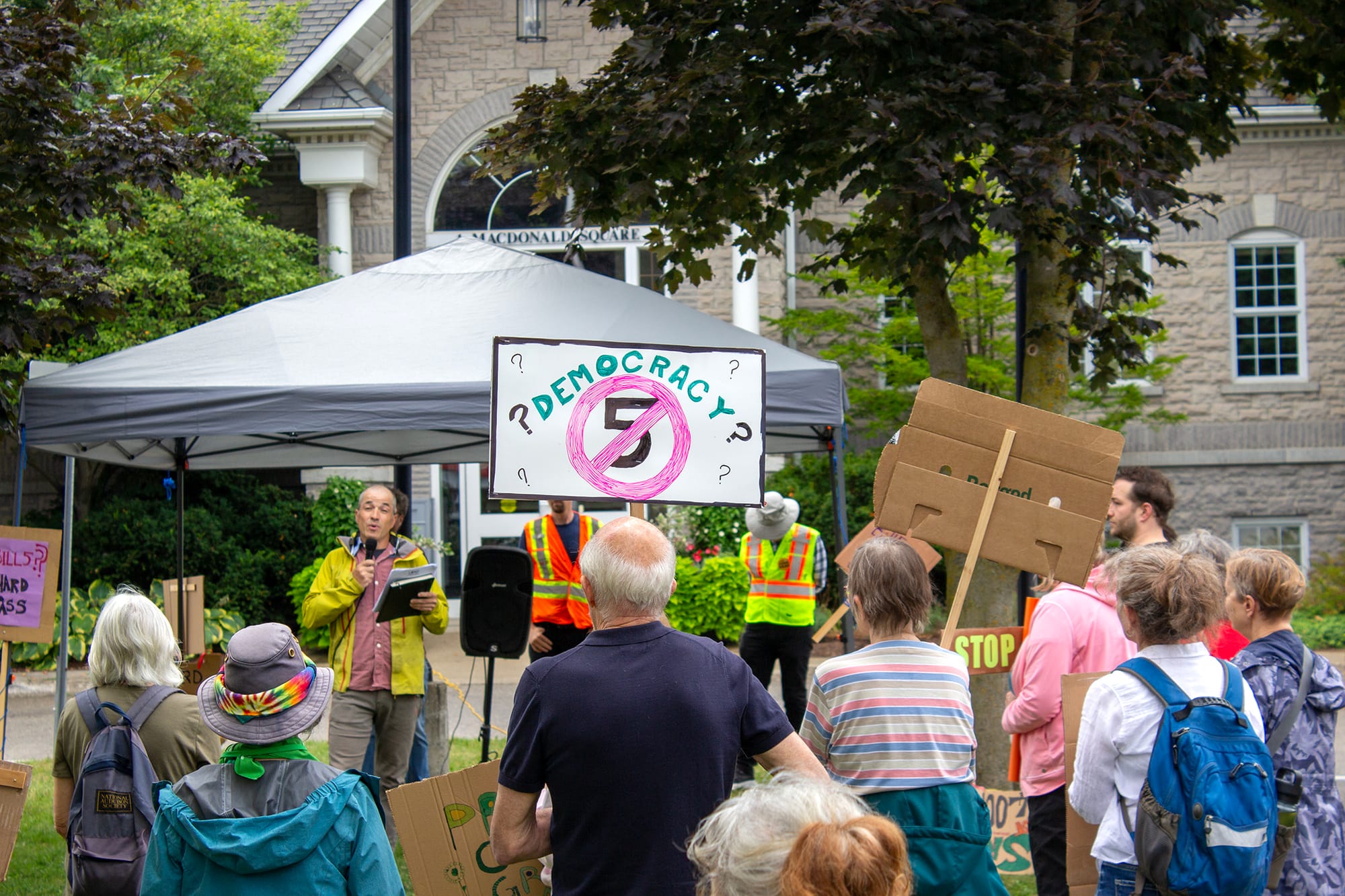 Community members gather for Bill 5 rally in Elora