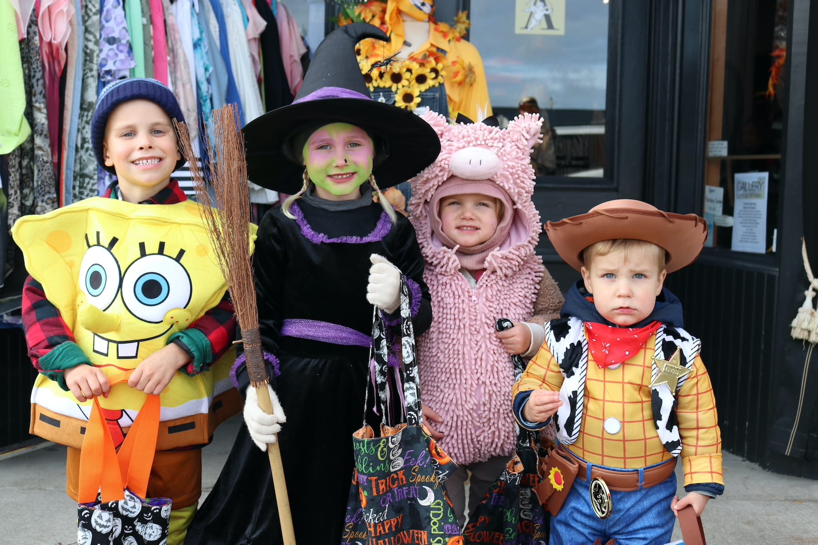 Erin Chamber of Commerce hosts Trick-or-Treat Main Street