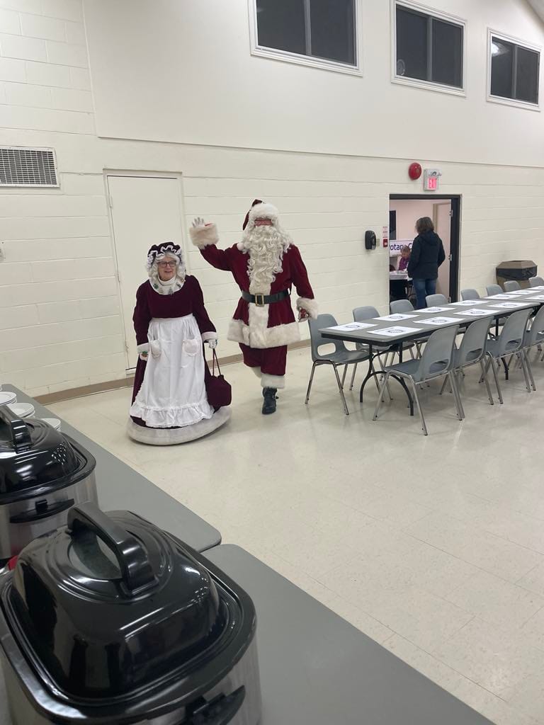 Clifford Rotary Club to host Breakfast with Santa Dec. 6