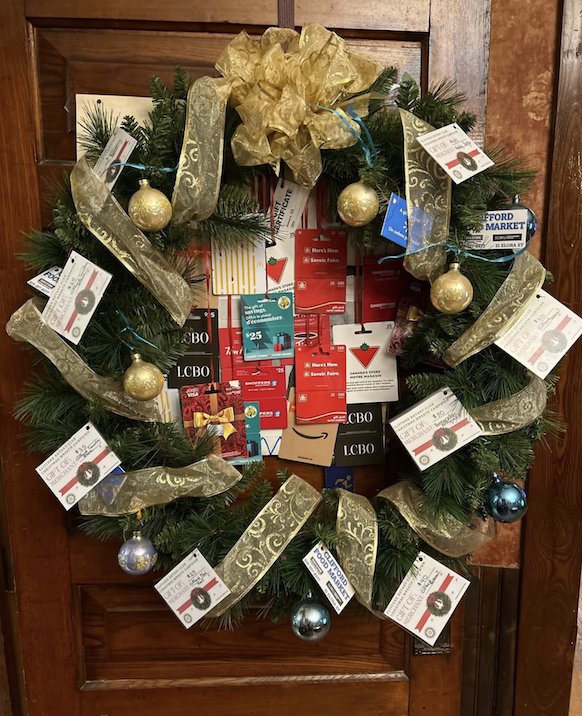 Gift card wreath worth $1,000 helps raise fund for Palmerston Grove Hub
